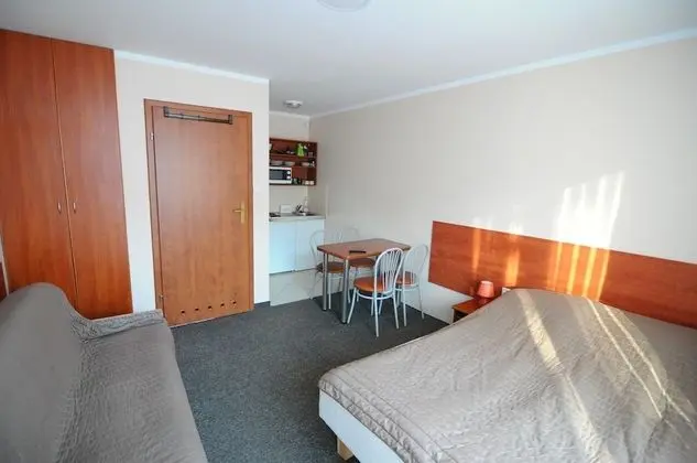 Comfort Üç Kişilik Oda, 1 Çift Kişilik Yatak ve Çekyat, Küçük Mutfak