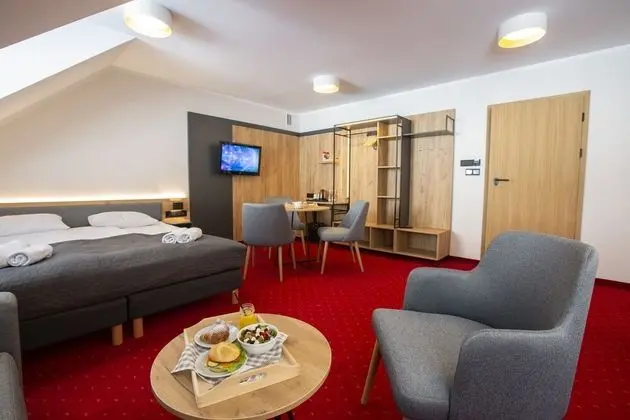 Family Dört Kişilik Oda, Sigara İçilmez