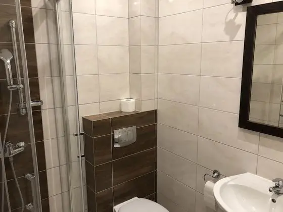 Family Dört Kişilik Oda, Sigara İçilmez