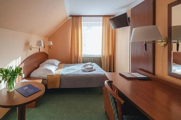 Tek Büyük Yataklı Oda