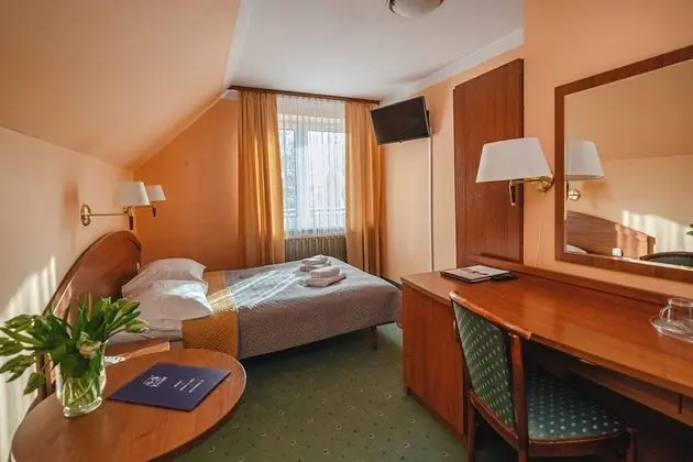 Tek Büyük Yataklı Oda