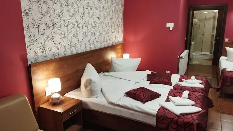 Dört Kişilik Oda (1)