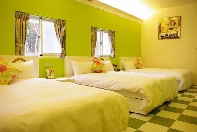 Oda, Birden Çok Yatak (3 Double Bed)