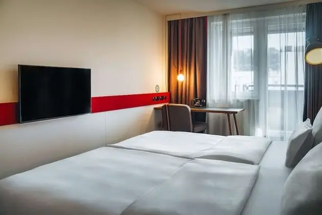 Standard Room with Balcony (Penta)