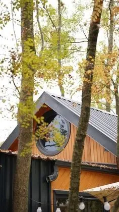 Black House