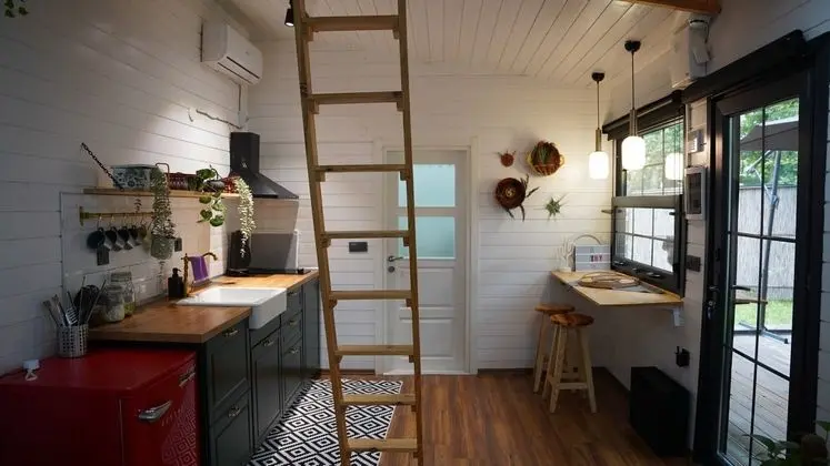 Tiny House