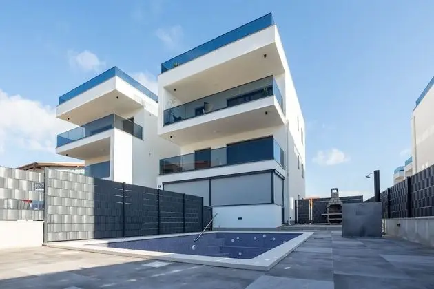 Apart Daire, 2 Yatak Odası, Sıcak Su Havuzu