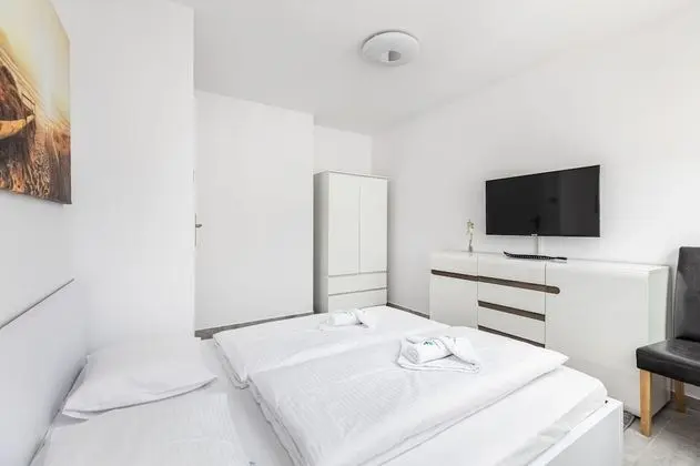 Apart Daire, 3 Yatak Odası, 2 Banyolu, Deniz Manzaralı