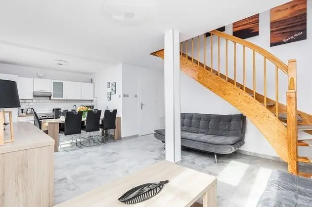 Apart Daire, 3 Yatak Odası, 2 Banyolu, Deniz Manzaralı
