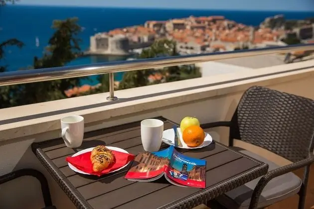 Gallery Çatı Katı Süiti (Penthouse), 2 Yatak Odası, Teras, Deniz Manzaralı (THE BEST OLD TOWN VIEW)