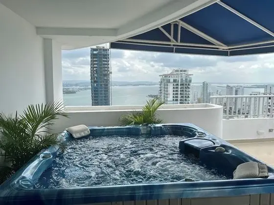 Açık spa küveti