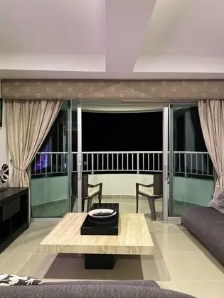 Classic Apart Daire, 2 Yatak Odası, Balkon, Plaj Manzaralı