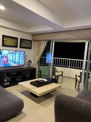 Classic Apart Daire, 2 Yatak Odası, Balkon, Plaj Manzaralı