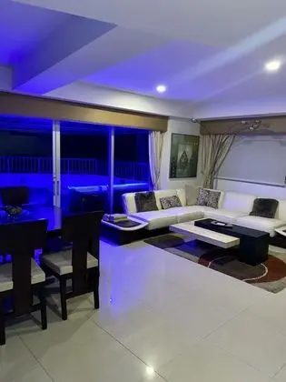 Sky Penthouse, Ultimo Piso 39