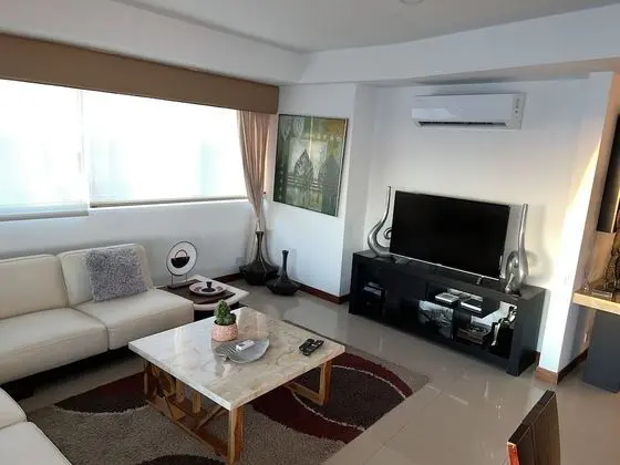 Sky Penthouse, Ultimo Piso 39