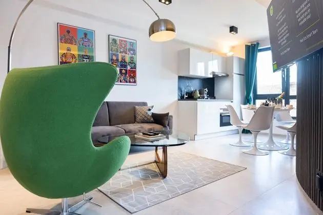 Çatı Katı Süiti (Penthouse)