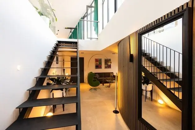 Çatı Katı Süiti (Penthouse)