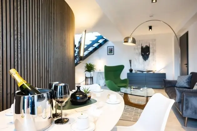 Çatı Katı Süiti (Penthouse)