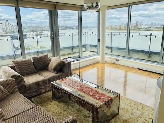 Panoramic Çatı Katı Süiti (Penthouse), 2 Çift Kişilik Yatak, Engellilere Uygun, Nehir Manzaralı