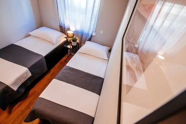 Panoramic Apart Daire, 2 Yatak Odası, Sıcak Su Havuzu, Deniz Manzaralı