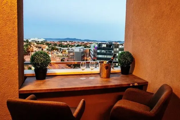 Panoramic Apart Daire, 2 Yatak Odası, Sıcak Su Havuzu, Deniz Manzaralı