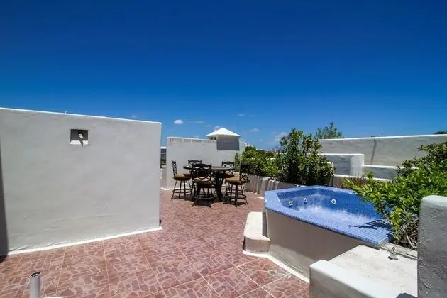 Deluxe Apart Daire, Birden Çok Yatak, Sigara İçilmez, Havuz Manzaralı