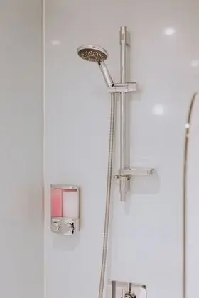 Ev