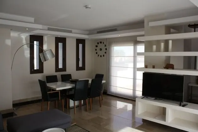 Apart Daire, 2 Yatak Odası, Kişiye Özel Havuzlu (117)
