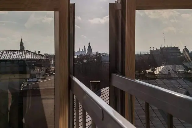 Çatı Katı Süiti (Penthouse)