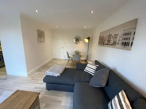 Apart Daire, 2 Yatak Odası, Balkon