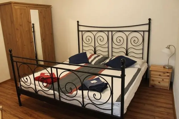 Comfort Tek Büyük veya İki Ayrı Yataklı Oda