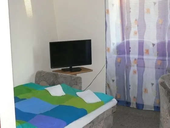 Standard Tek Büyük Yataklı Oda