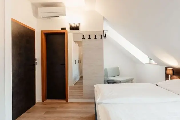 Basic Tek Büyük Yataklı Oda, 1 Yatak Odası