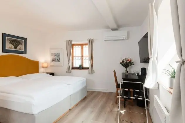 Basic Tek Büyük Yataklı Oda, 1 Yatak Odası