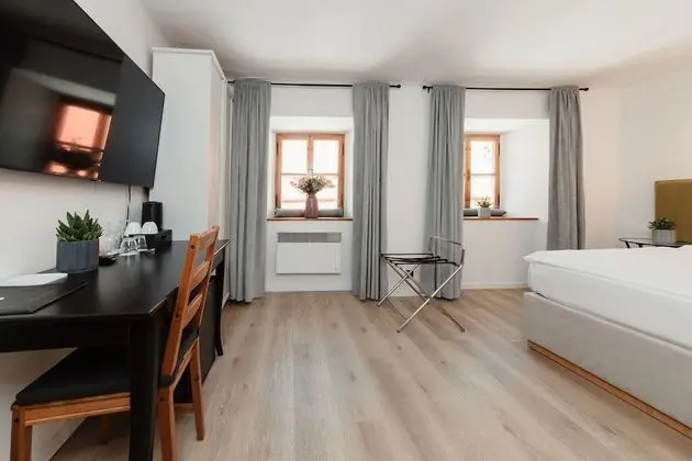 Basic Tek Büyük Yataklı Oda, 1 Yatak Odası