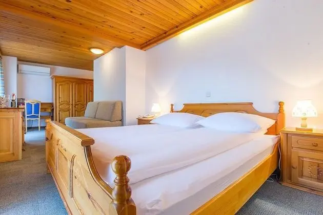 Comfort Tek Büyük Yataklı Oda