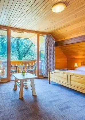 Comfort Tek Büyük Yataklı Oda