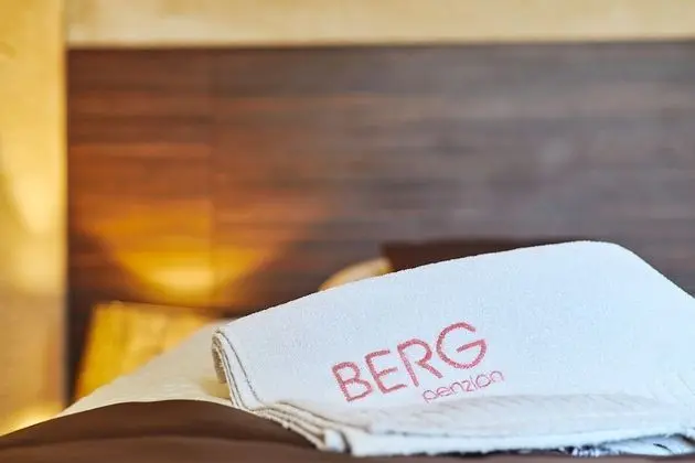 Business Tek Büyük Yataklı Oda