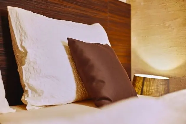 Business Tek Büyük Yataklı Oda