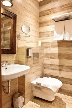 Deluxe Tek Büyük veya İki Ayrı Yataklı Oda, 1 En Büyük (King) Boy Yatak