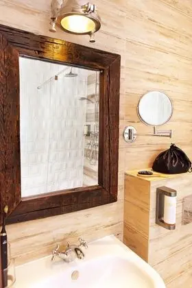 Deluxe Tek Büyük veya İki Ayrı Yataklı Oda, 1 En Büyük (King) Boy Yatak