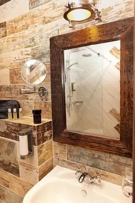 Deluxe Tek Büyük veya İki Ayrı Yataklı Oda, 1 En Büyük (King) Boy Yatak