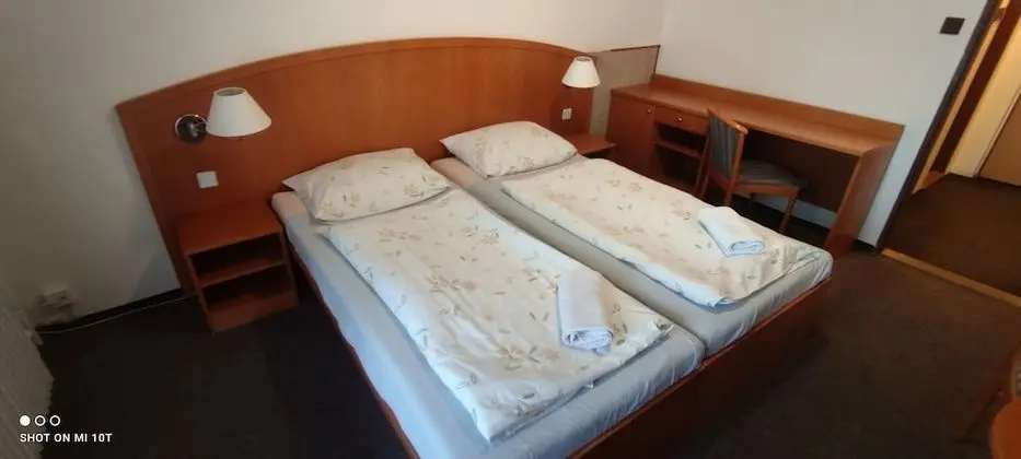 Tek Büyük Yataklı Oda (+ Extrabed)
