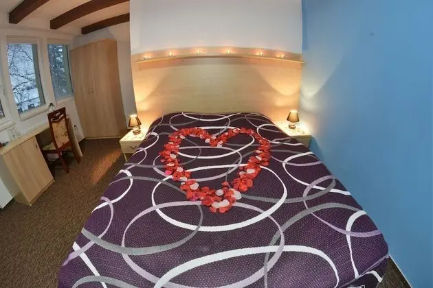 Comfort Tek Büyük Yataklı Oda