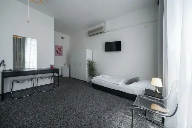 Standard Üç Kişilik Oda