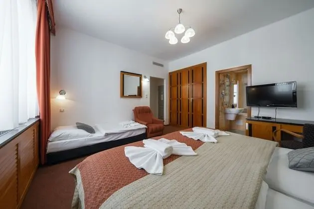 Standard Üç Kişilik Oda