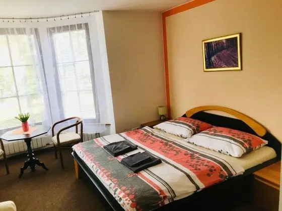 Standard Üç Kişilik Oda