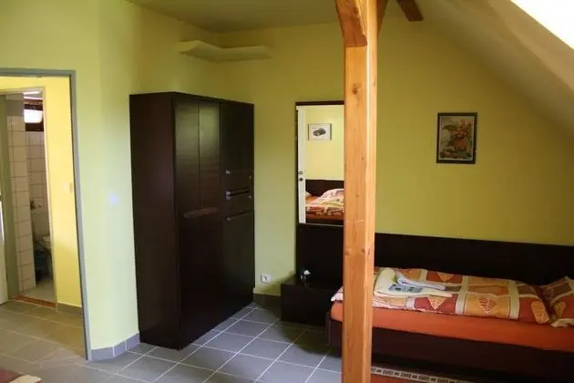 Classic Üç Kişilik Oda, Birden Çok Yatak (Pavlac 2)