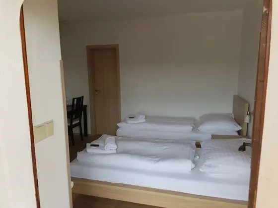 Dört Kişilik Oda, Banyolu/Duşlu