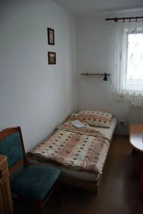 Basic Tek Büyük Yataklı Oda